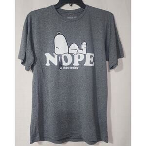 Snoopy ''Nope, Not today'' men's small gray shirt